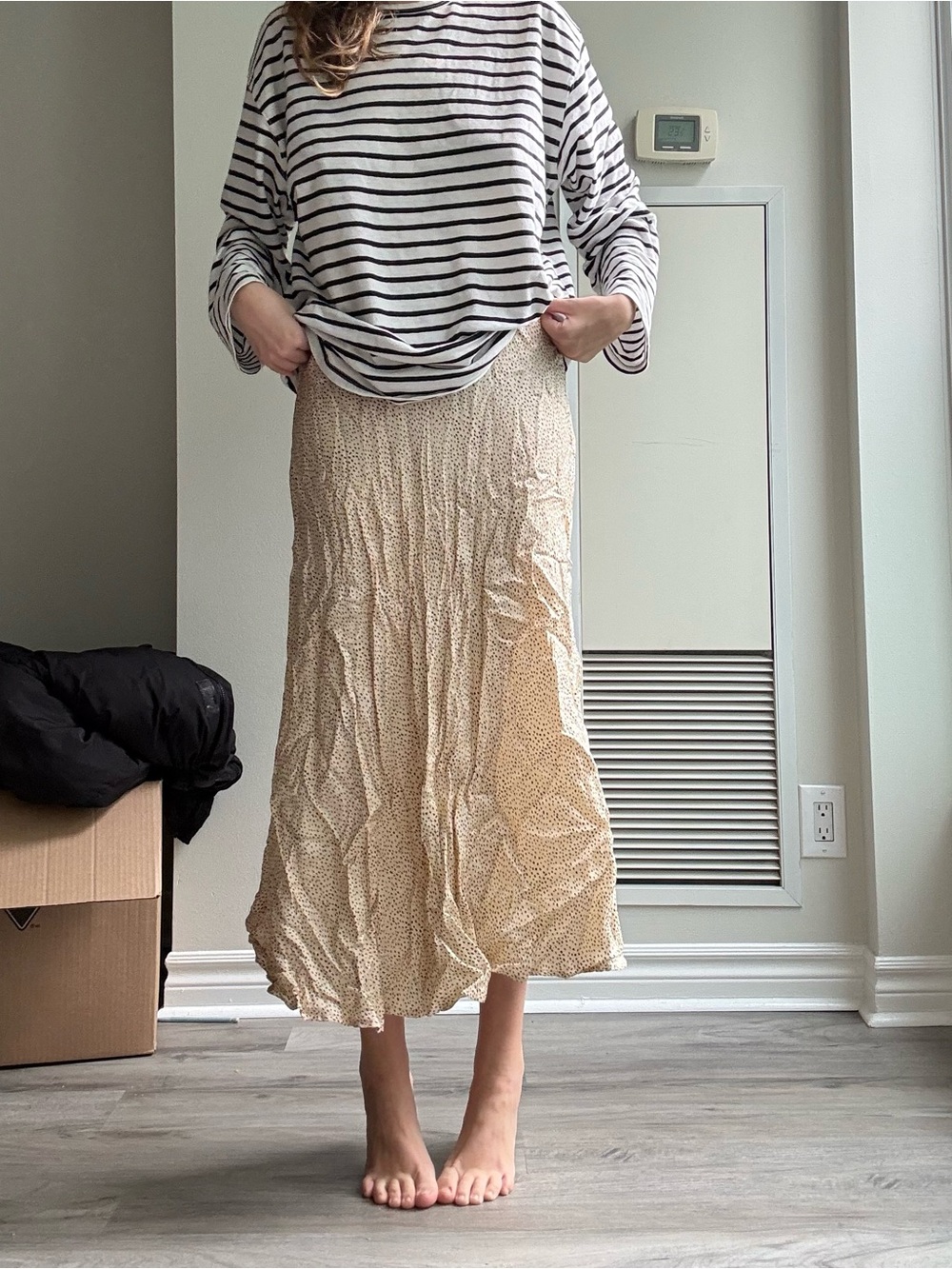 Mango Beige Midi Crinkle Skirt - Women's Neutral Everyday Skirt